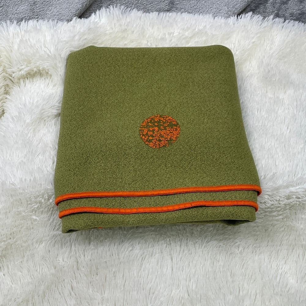 Yogitoes Skidless Yoga Mat Towel Unisex OS Green Orange Very Good Grip Nubs